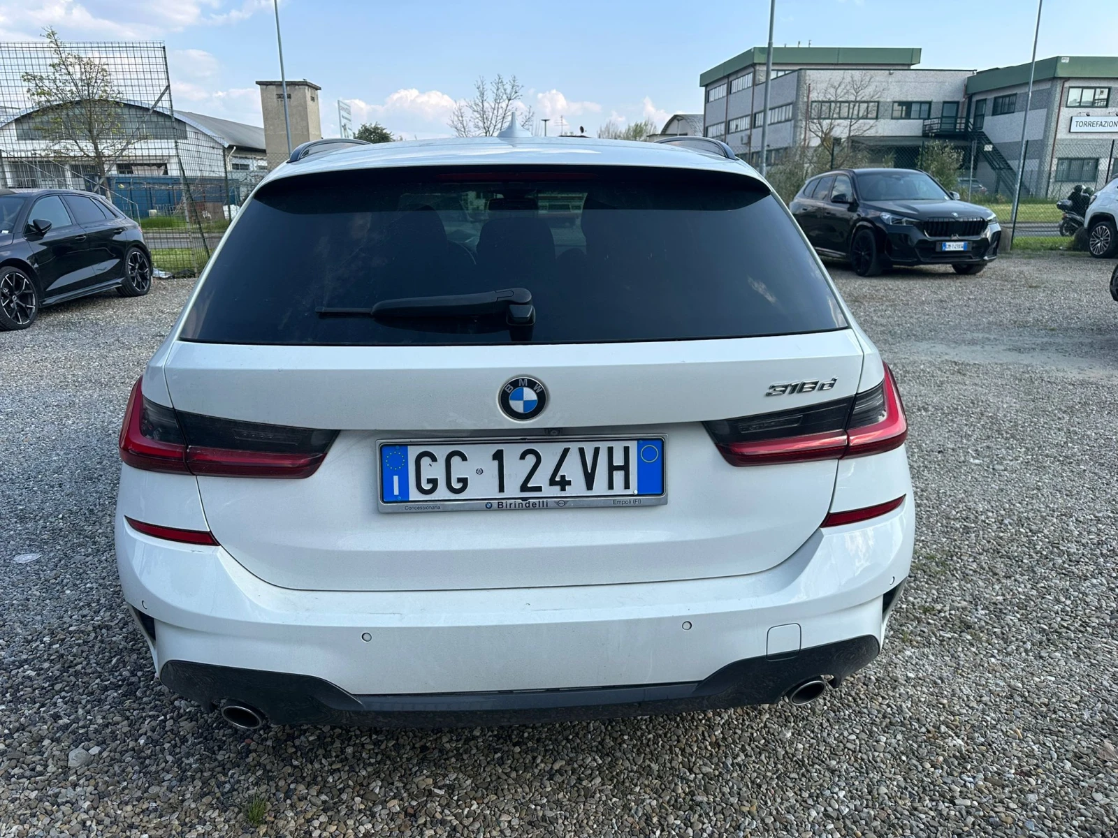 BMW 318 2.0 / M-Sport, снимка 5 - Автомобили и джипове - 54257424