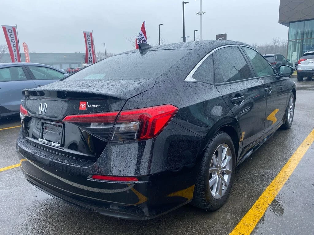 Honda Civic LX FWD АвтоКредит  (ЦЕНА ДО БГ), снимка 2 - Автомобили и джипове - 54528885