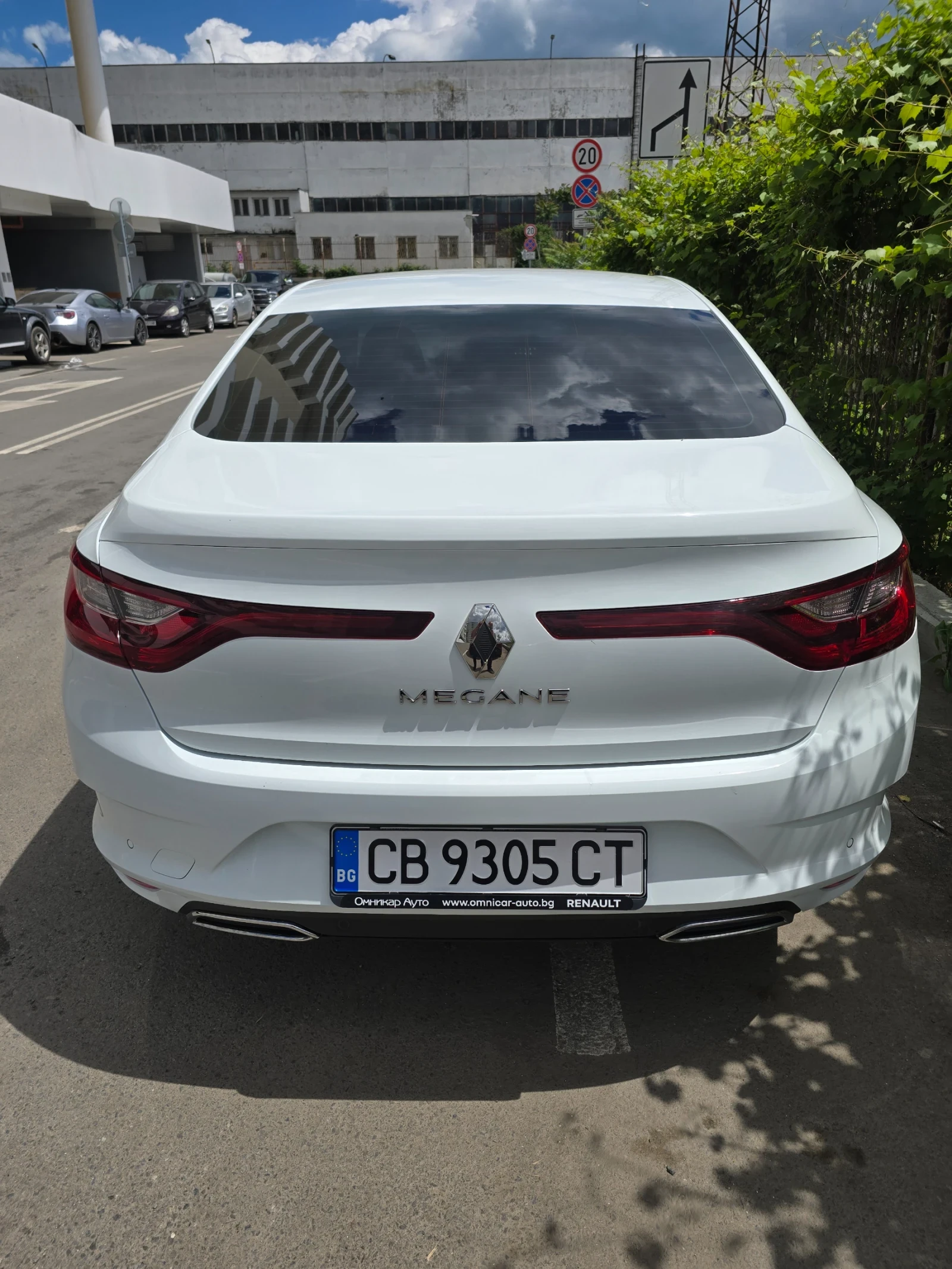 Renault Megane 1.0 115 Tce, снимка 3 - Автомобили и джипове - 54712030
