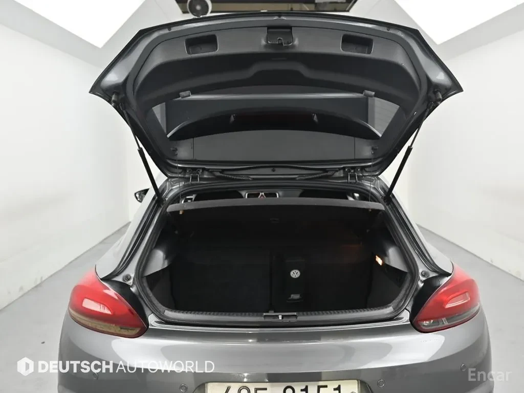 VW Scirocco 2.0 TDI | R-LINE | DSG, снимка 17 - Автомобили и джипове - 55922664