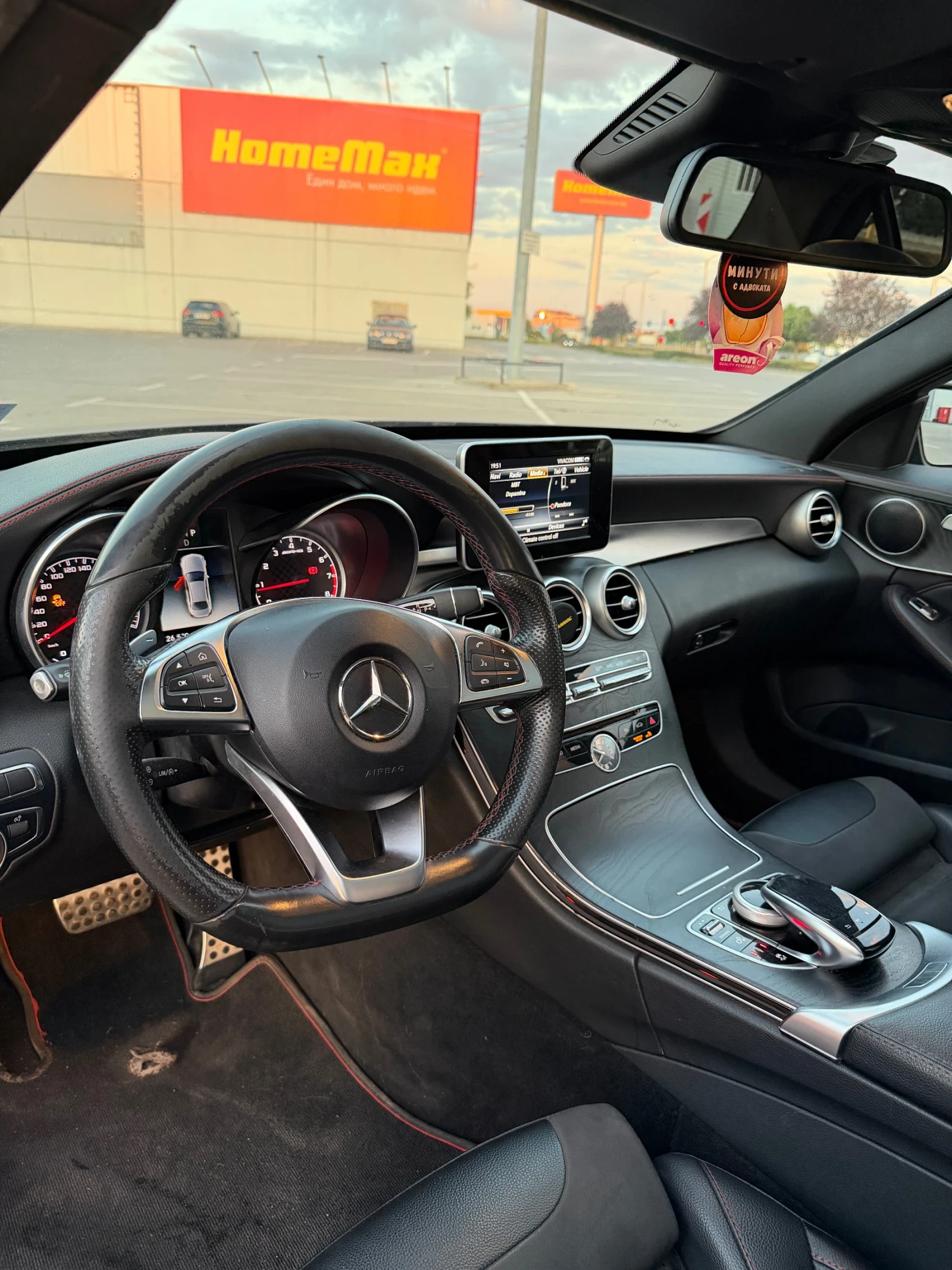 Mercedes-Benz C 43 AMG, снимка 4 - Автомобили и джипове - 55944914