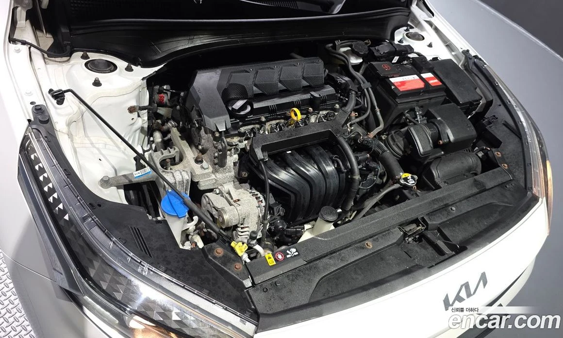 Kia K3 1.6 Trendy, снимка 6 - Автомобили и джипове - 56157294
