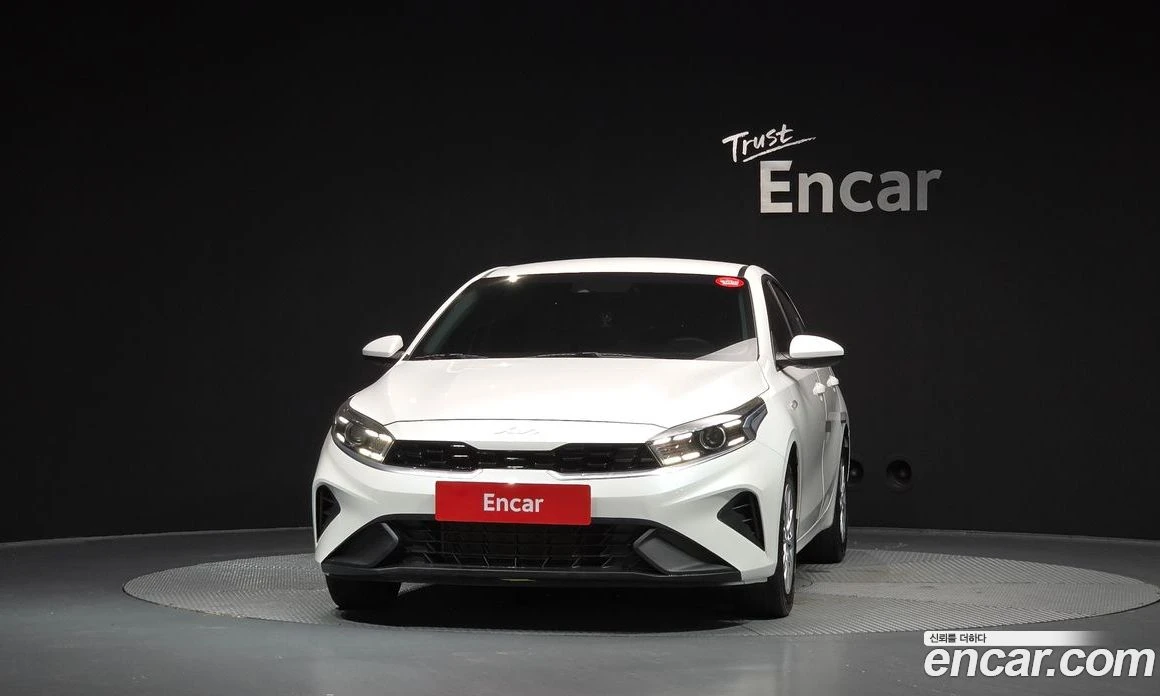 Kia K3 1.6 Trendy, снимка 3 - Автомобили и джипове - 56157294