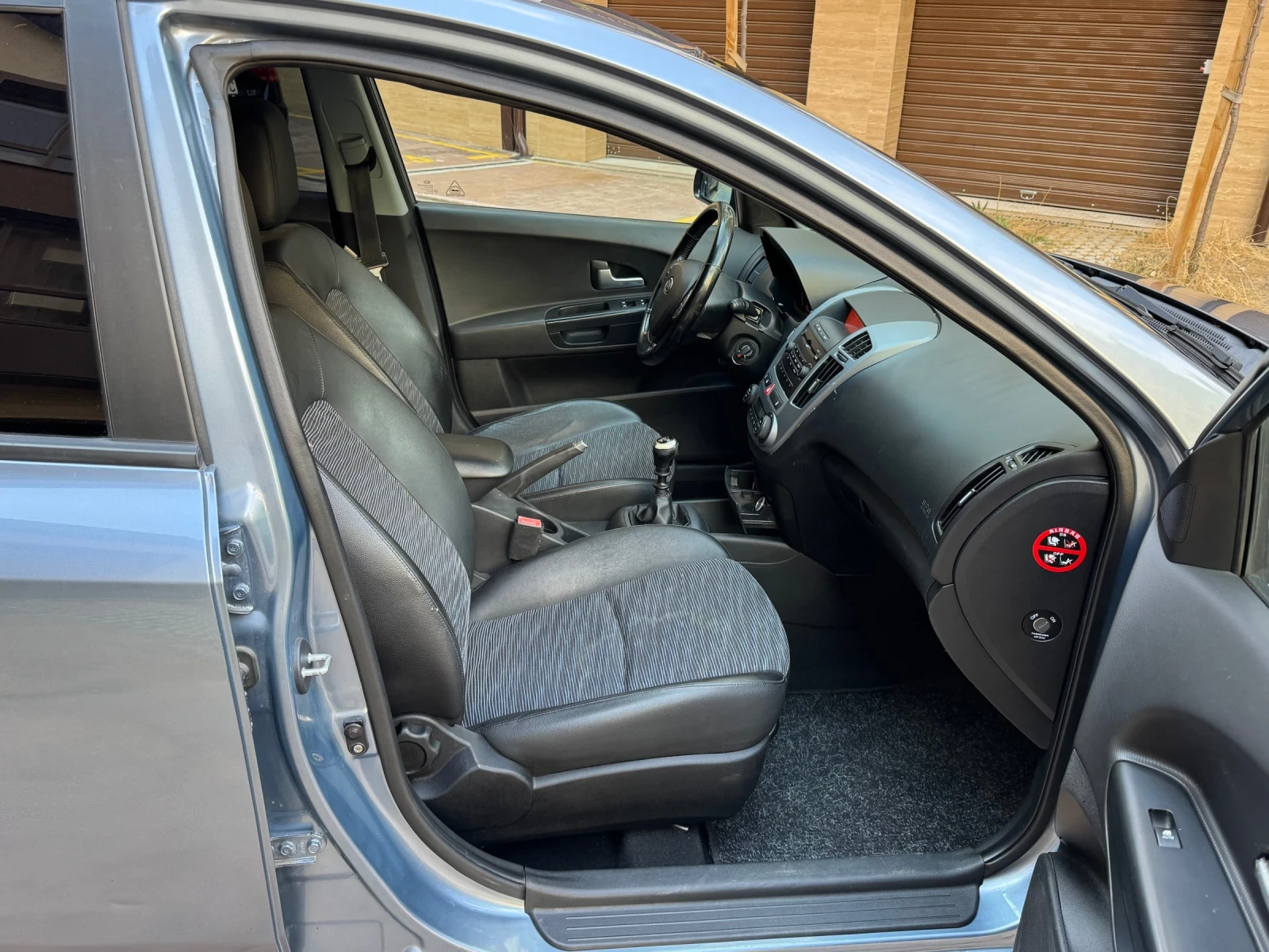 Kia Ceed, снимка 10 - Автомобили и джипове - 56309421
