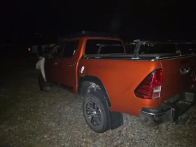 Toyota Hilux 2.4 D, снимка 16