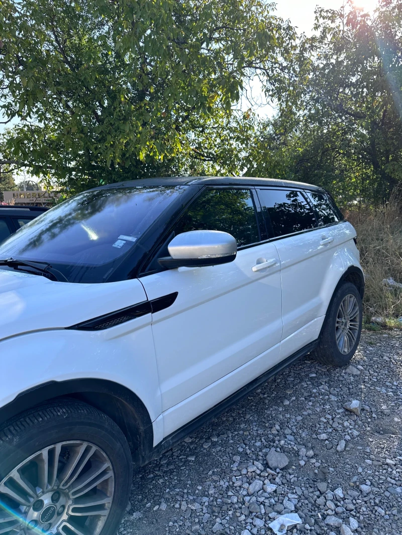 Land Rover Evoque, снимка 8 - Автомобили и джипове - 47653424