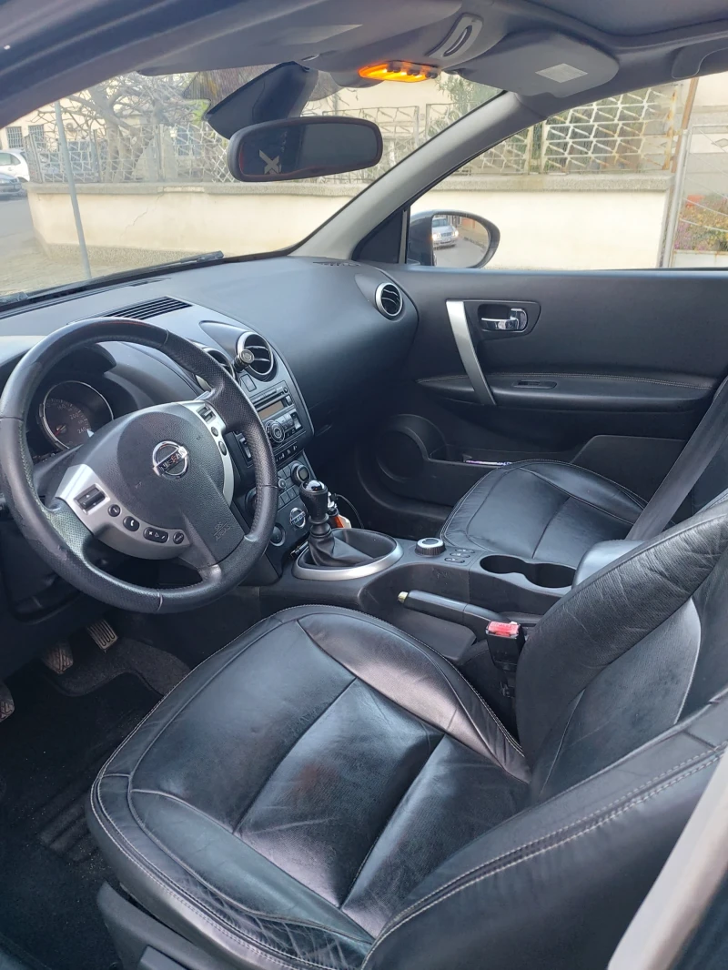 Nissan Qashqai 2.0 TDI 4x4, снимка 1 - Автомобили и джипове - 48323373