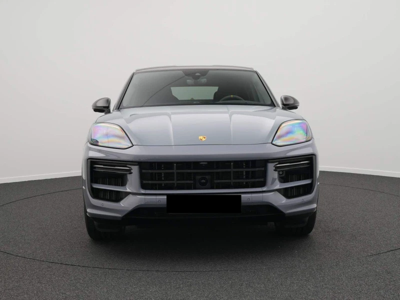 Porsche Cayenne TURBO E-HYBRID/GT PAKET/CARBON/CERAMIC/SPORT DESIG, снимка 2 - Автомобили и джипове - 49020511