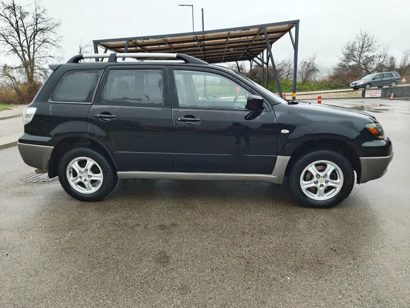 Mitsubishi Outlander, снимка 3 - Автомобили и джипове - 52677358