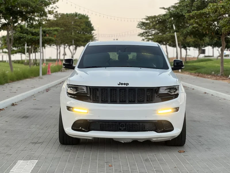 Jeep Grand cherokee SRT, снимка 2 - Автомобили и джипове - 47492748