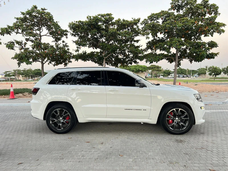 Jeep Grand cherokee SRT, снимка 10 - Автомобили и джипове - 47492748