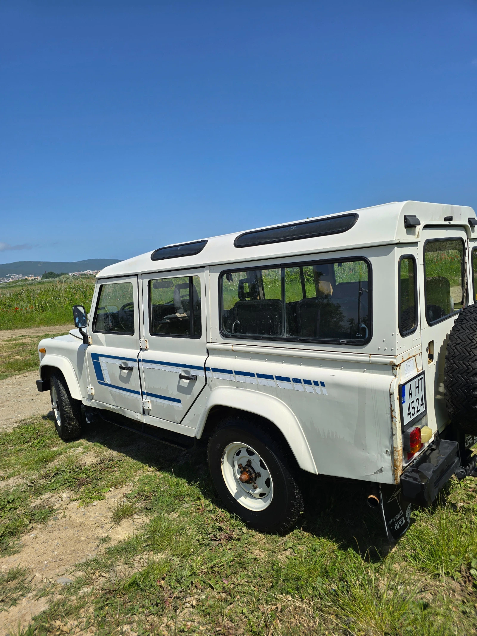 Land Rover Defender 8+ 1 - изображение 5