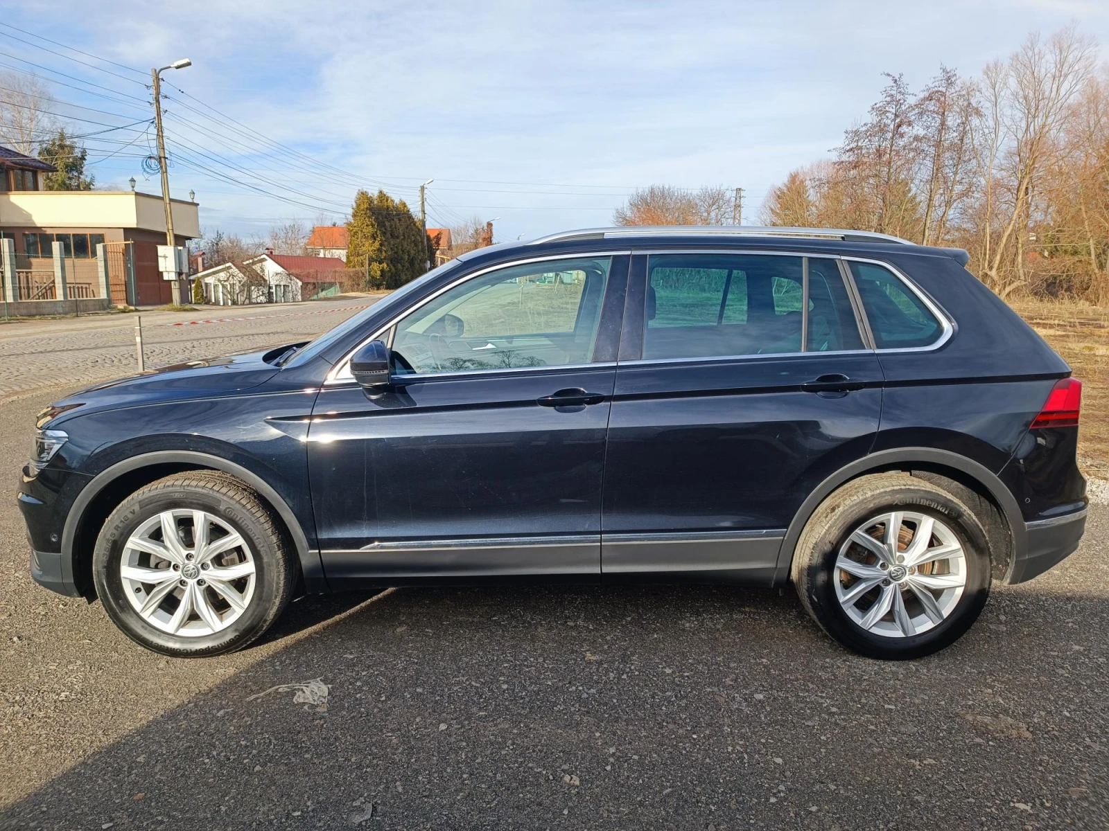 VW Tiguan 2.0 TDI 4MOTION SWISS LINE* Virtual* 360* Park Ass - изображение 8