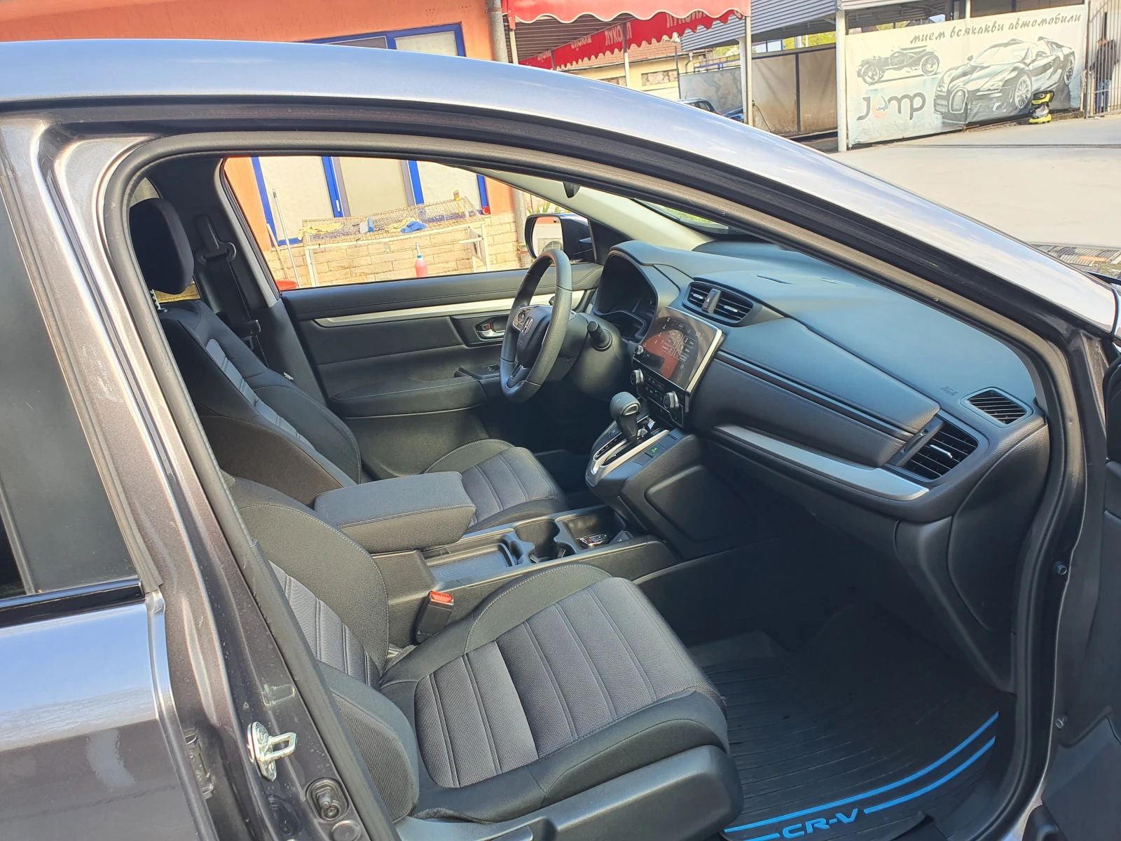 Honda Cr-v 1.5 turbo - изображение 10