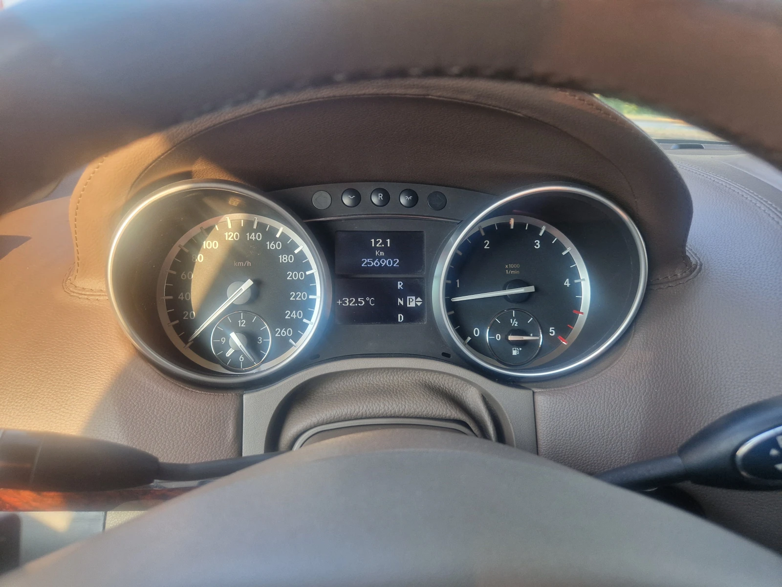Mercedes-Benz GL 350 BLUETEC 4MATIC 7 места - изображение 10