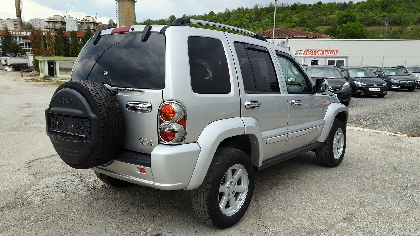 Jeep Cherokee 2.8CRD 137 000 km., снимка 5 - Автомобили и джипове - 54463615