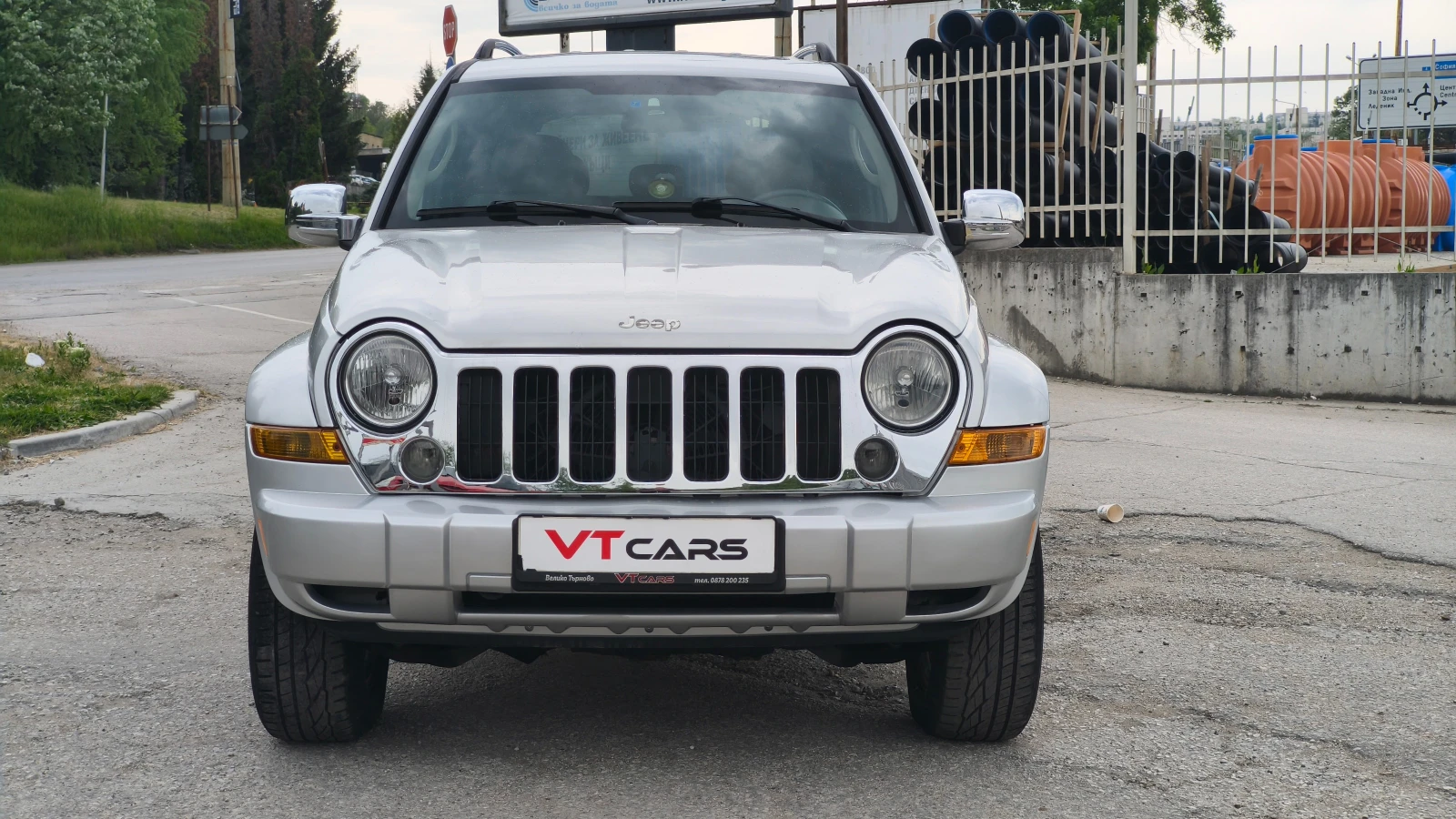 Jeep Cherokee 2.8CRD 137 000 km., снимка 8 - Автомобили и джипове - 54463615