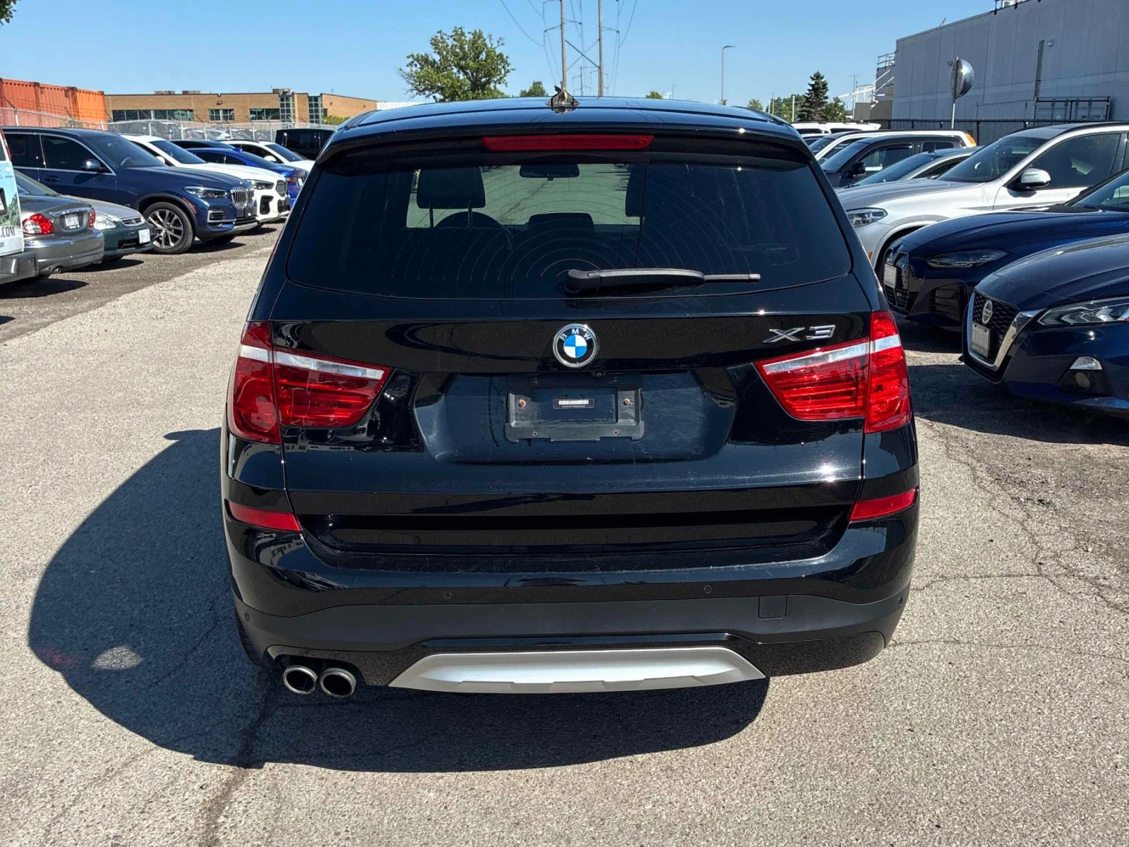 BMW X3 xDrive28i * ПОДГРЕВ * ПАНОРАМА * 2 КЛЮЧА * CARFAX, снимка 4 - Автомобили и джипове - 54803137