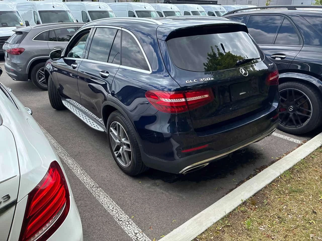 Mercedes-Benz GLC * 350e * CARFAX * БЕЗ ПЪРВОНАЧАЛНА ВНОСКА, снимка 2 - Автомобили и джипове - 54894004