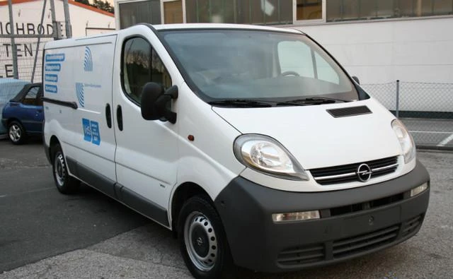 Opel Vivaro 1.9CDTI-2бр., снимка 10 - Бусове и автобуси - 3421750