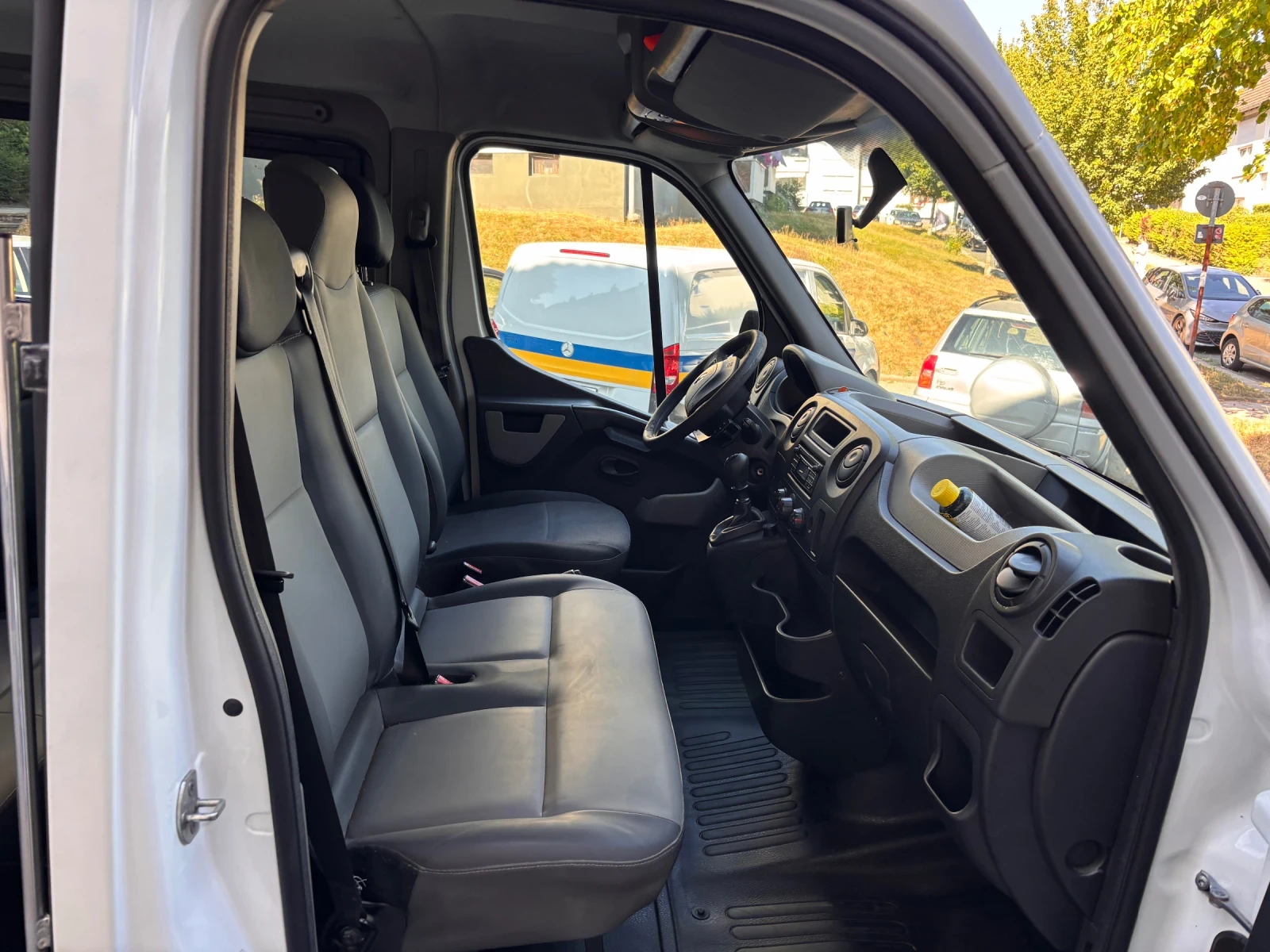 Renault Master, снимка 4 - Бусове и автобуси - 55542252
