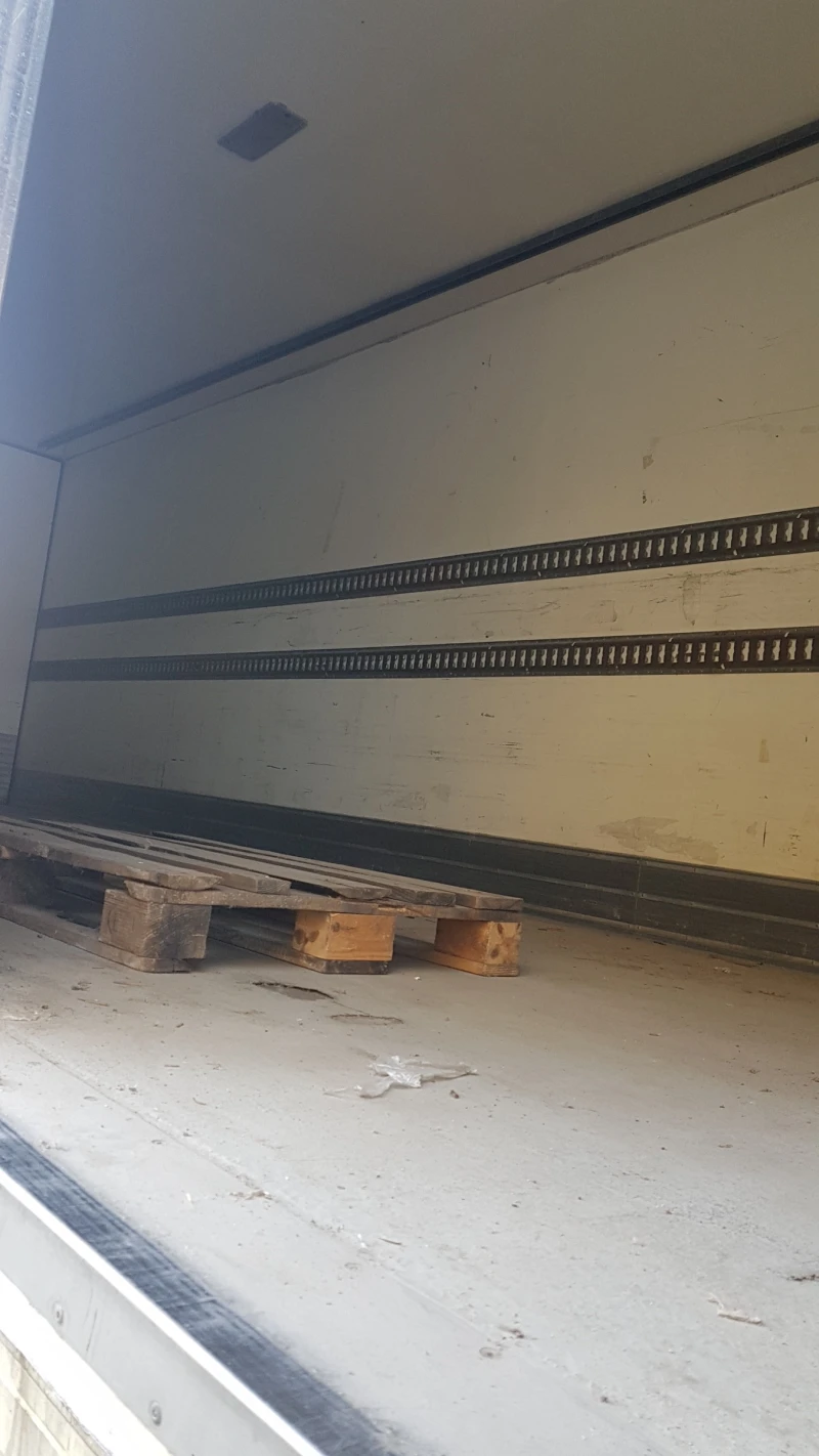 Mercedes-Benz 1824, снимка 3 - Камиони - 52260965