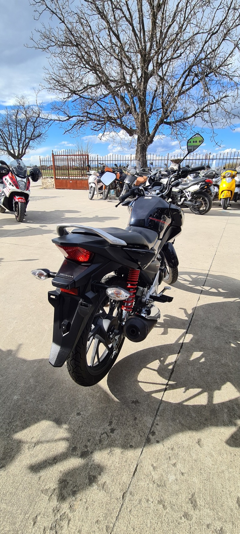 Honda Cbf Лизинг Бартер, снимка 8 - Мотоциклети и мототехника - 43570049