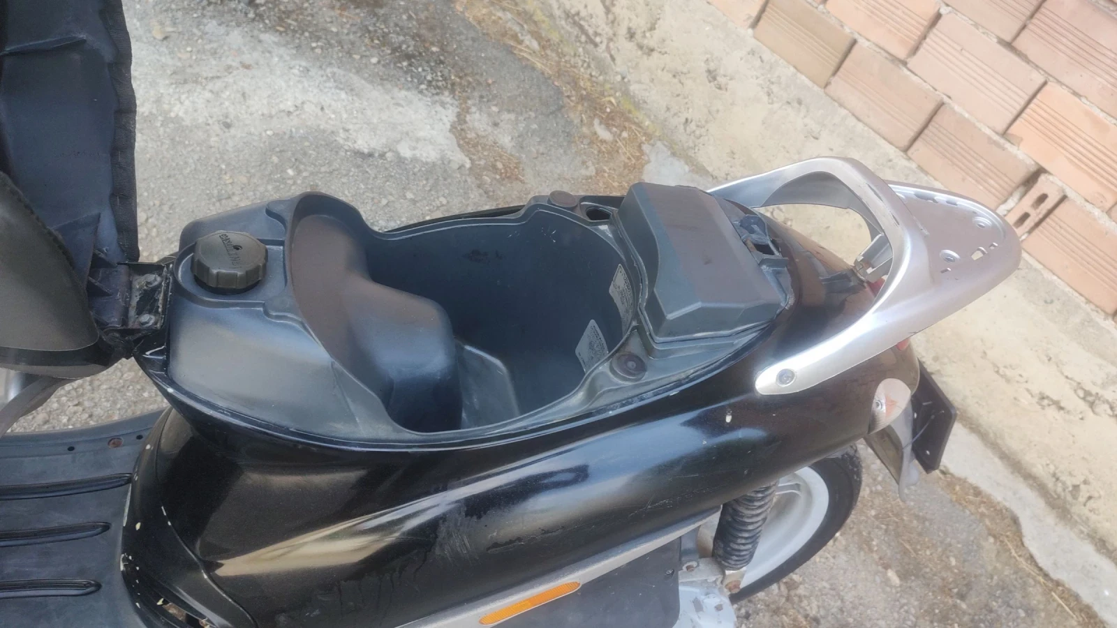 Piaggio Liberty 50 4t - изображение 4