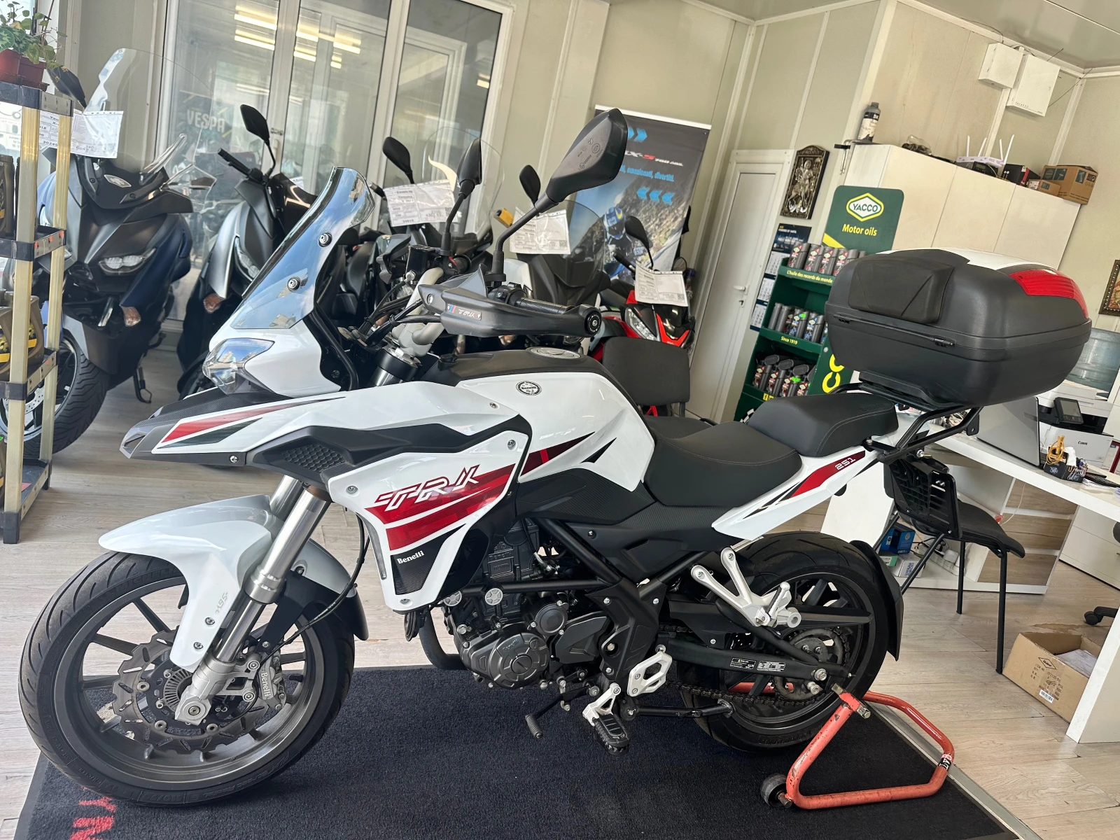 Benelli TRK 502 251 Кат.А2/246 км./2021г., снимка 12 - Мотоциклети и мототехника - 55376722