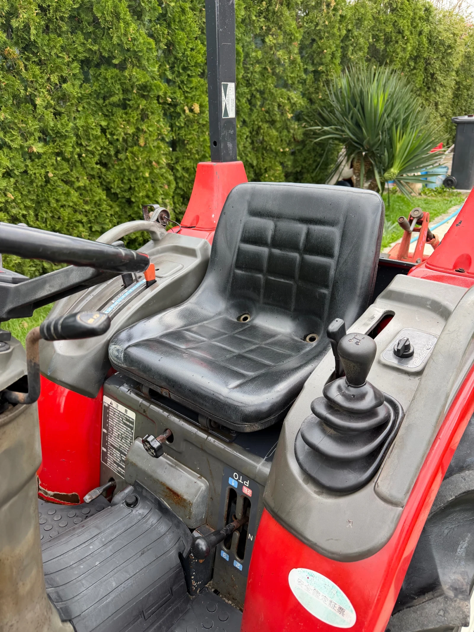 Трактор Yanmar * AF-18* ЧЕЛЕН ТОВАРАЧ* ФРЕЗА* , снимка 10 - Селскостопанска техника - 54257279