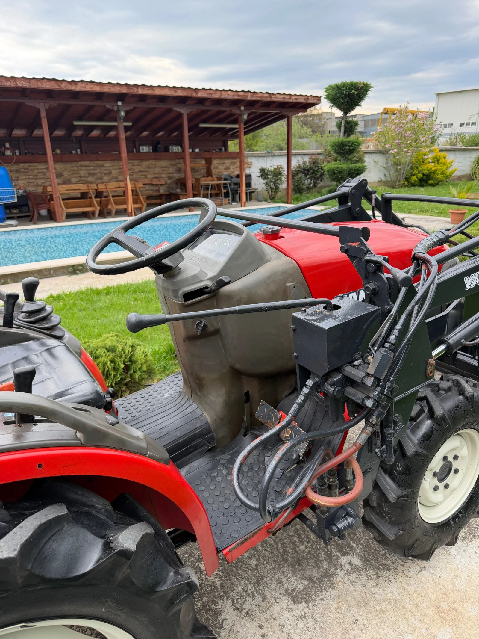 Трактор Yanmar * AF-18* ЧЕЛЕН ТОВАРАЧ* ФРЕЗА* , снимка 12 - Селскостопанска техника - 54257279