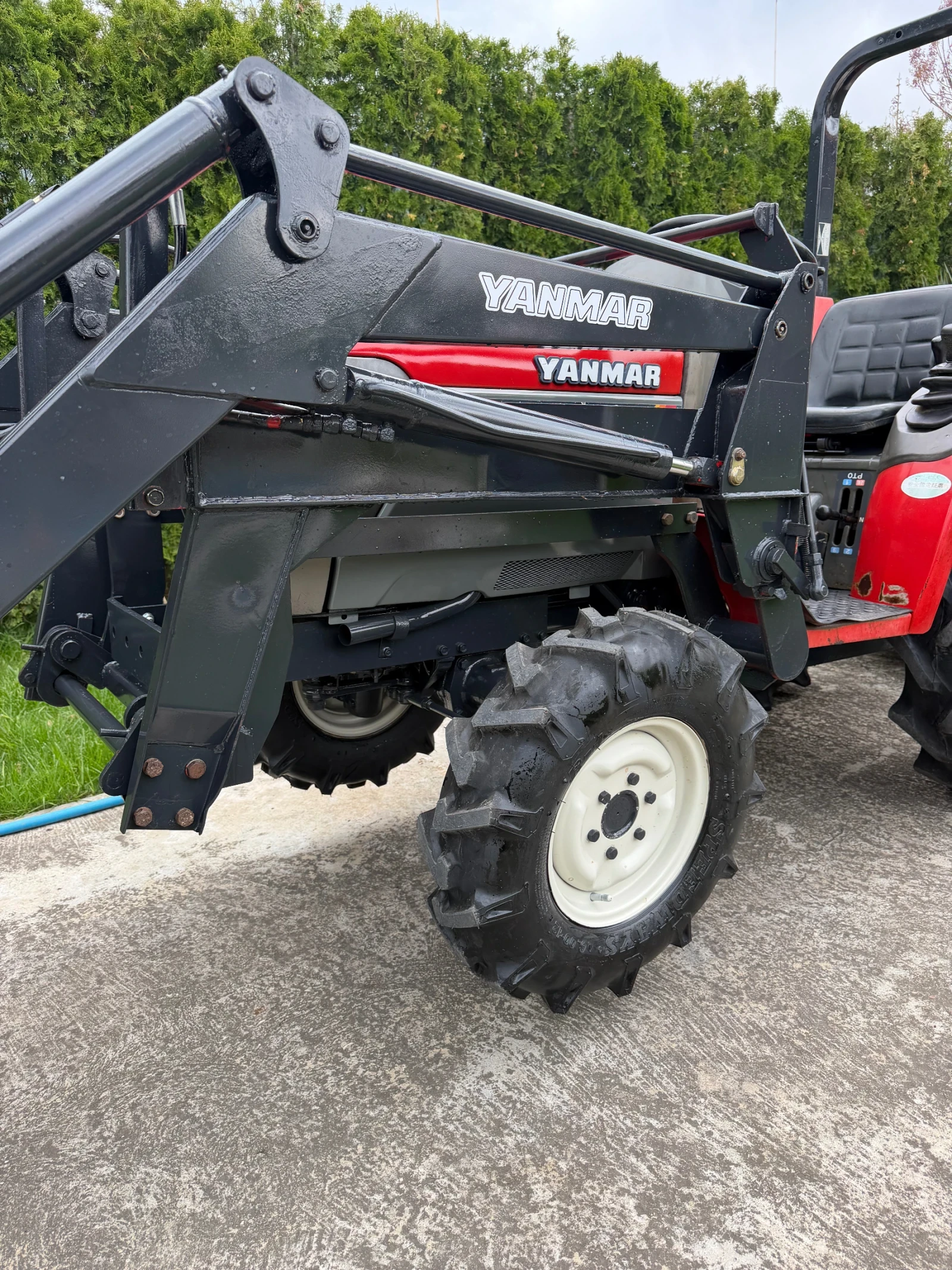 Трактор Yanmar * AF-18* ЧЕЛЕН ТОВАРАЧ* ФРЕЗА* , снимка 9 - Селскостопанска техника - 54257279