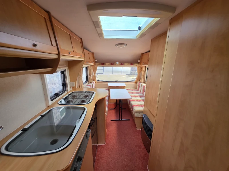 Каравана ABI RANGER 500 5 местна, снимка 15 - Каравани и кемпери - 53296513