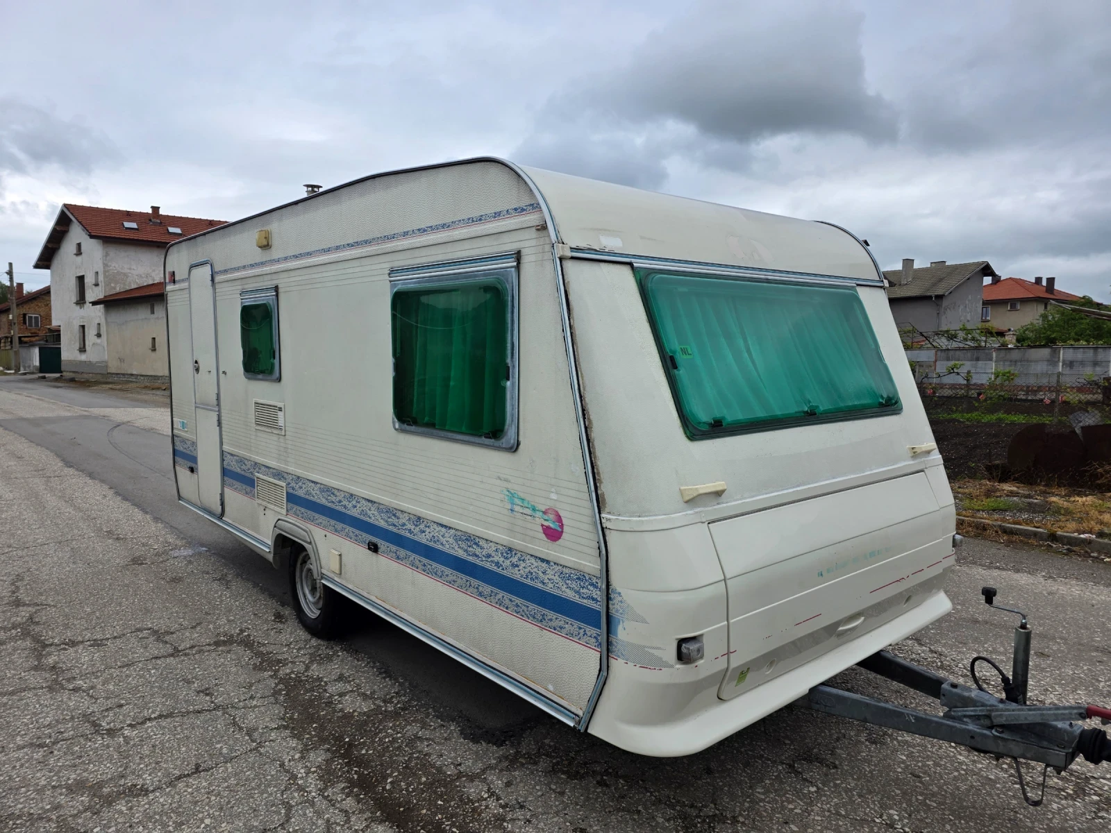 �������� Adria UNICA 5� WC | Mobile.bg � ����������� 1