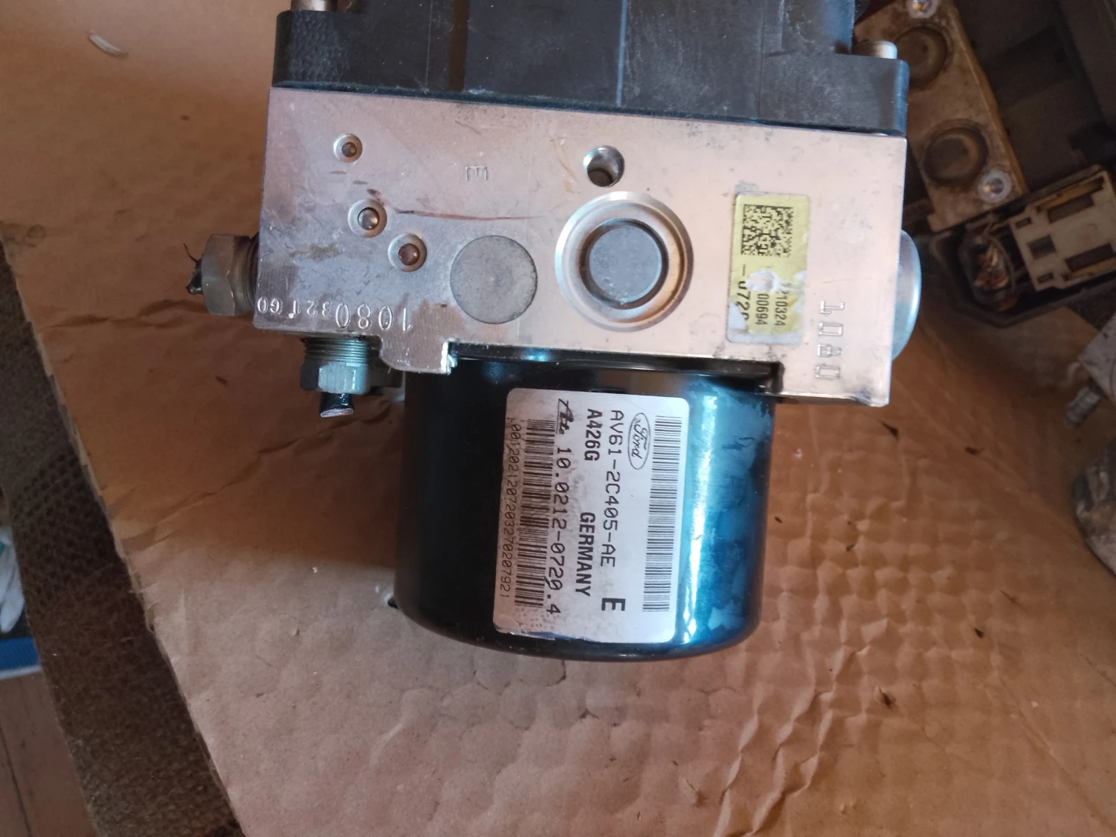 AV61-2C405-AE ABS     10.09.61-0186.3 | Mobile.bg   1