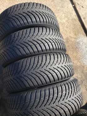 Гуми Зимни 215/65R16, снимка 4