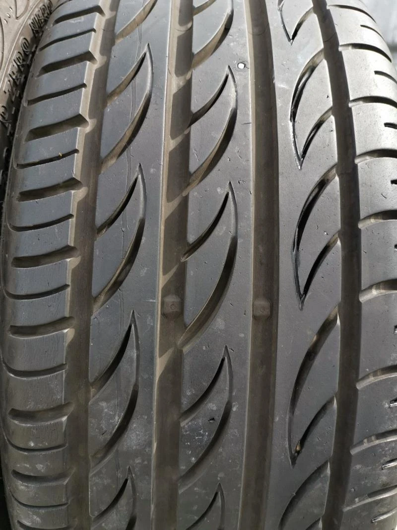 Гуми Летни 205/40R17, снимка 4 - Гуми и джанти - 24717072