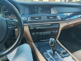 BMW 750 X-drive /M-paket 408 к. Само за Части!, снимка 14