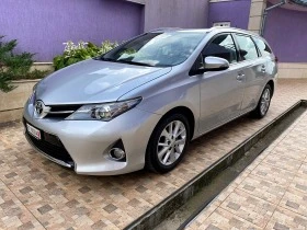 Toyota Auris 1.6* Швейцария, снимка 1