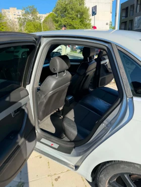 Audi A4 2.0TDI, снимка 9