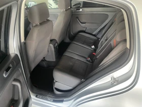 Обява за продажба на VW Golf 5 ПЛЮС ГАЗ КЛИМА ПОДГРЕВ 4ВРАТИ ОБСЛУЖЕН ТОП ~6 999 лв. - изображение 7