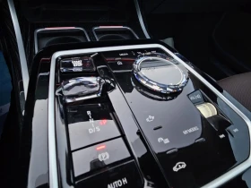 BMW 740 d xDrive M-Pack - 95600 € / 186977.35 лв. - 44291572 11