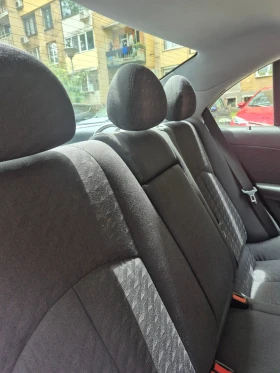 Mercedes-Benz E 200 - 4250 € / 8312.28 лв. - 49411829 4