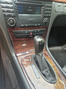 Mercedes-Benz E 200 - 4250 € / 8312.28 лв. - 49411829 10