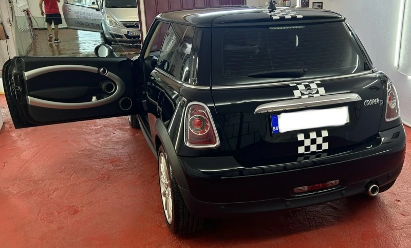 Mini D one, снимка 12 - Автомобили и джипове - 46102352