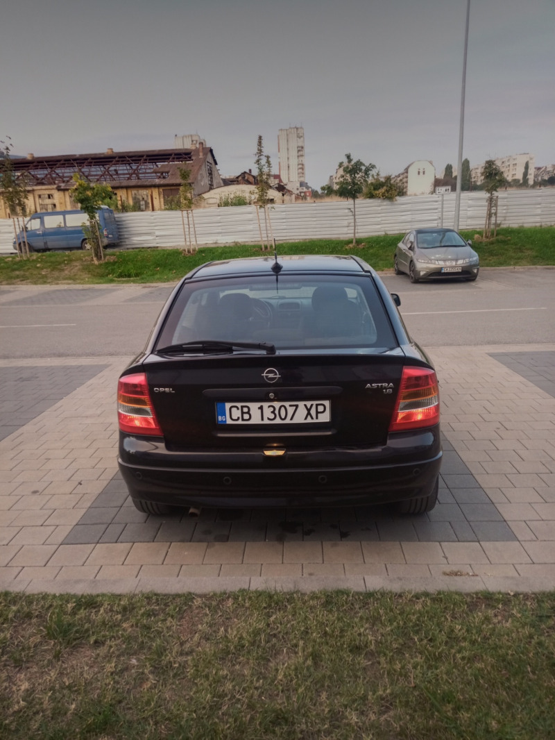 Opel Astra, снимка 7 - Автомобили и джипове - 45318821