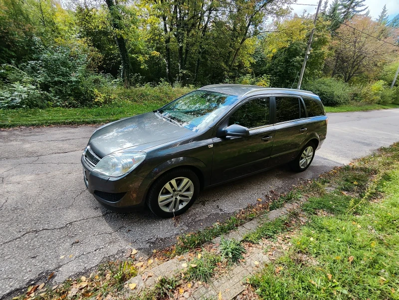 Opel Astra 1.7CDTI, снимка 7 - Автомобили и джипове - 47405280