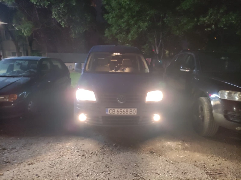 VW Caddy, снимка 11 - Автомобили и джипове - 52813134