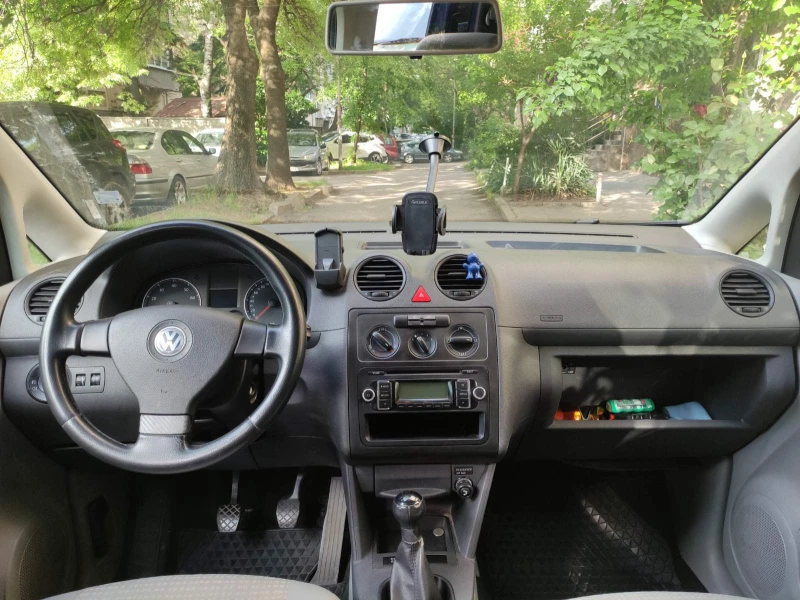 VW Caddy, снимка 13 - Автомобили и джипове - 52813134