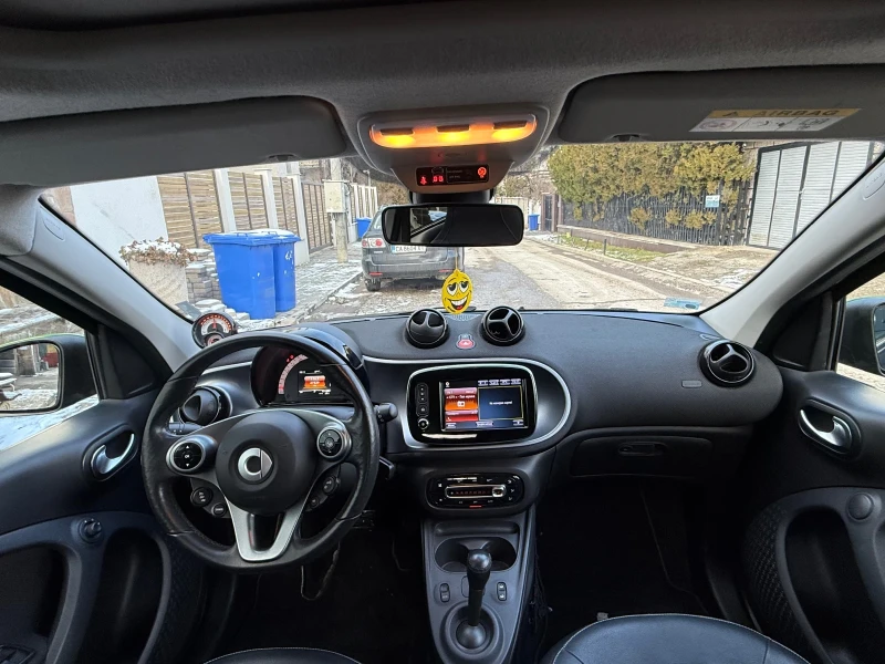 Smart Forfour EV, снимка 14 - Автомобили и джипове - 53071984